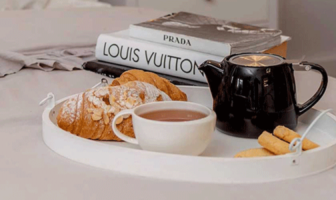 What Is The Healthiest Material For A Teapot?