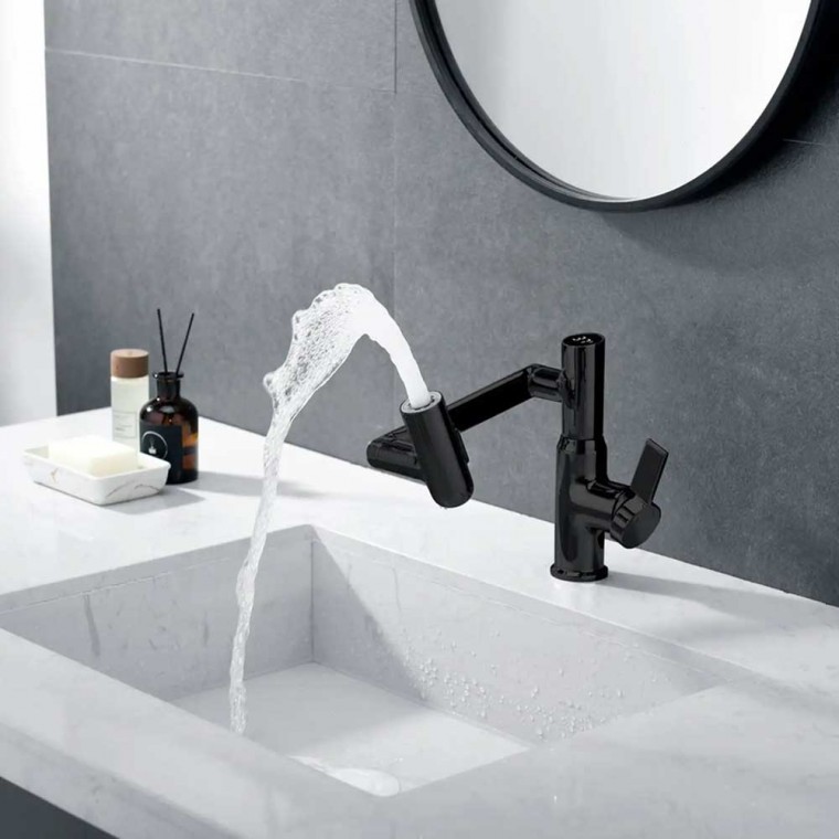 Modern Rotatable Faucet With Digital Temperature